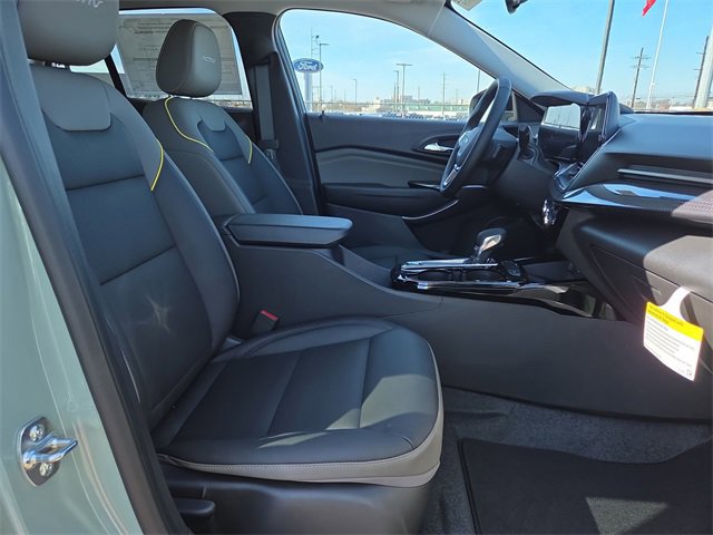 New 2026 Chevrolet Trax ACTIV w/ Sunroof Package image 17