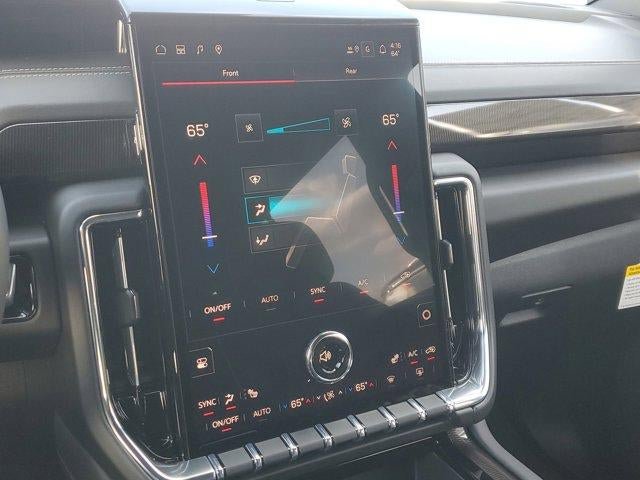 New 2026 GMC Yukon XL Elevation AWD/4WD image 25