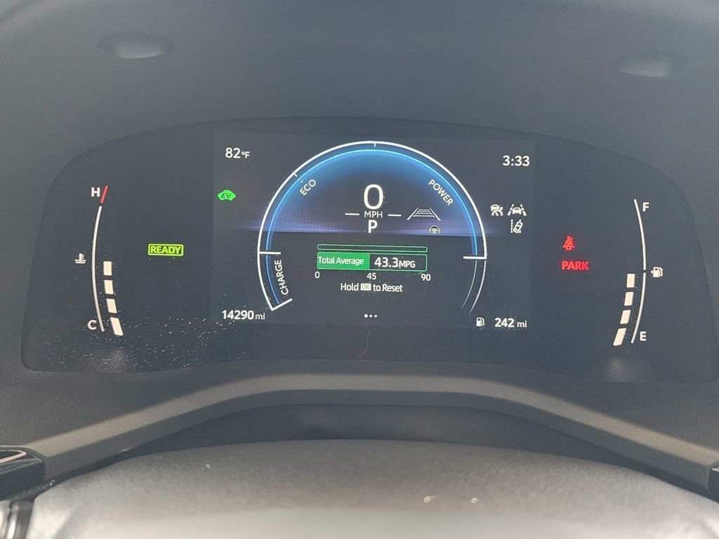 Used 2025 Toyota Camry LE w/ Convenience Package FWD image 21