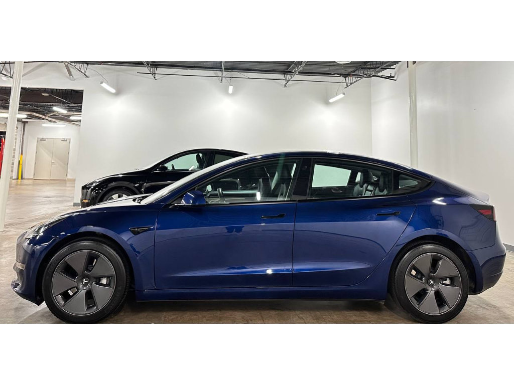 Used 2021 Tesla Model 3 Standard Range Plus RWD image 8