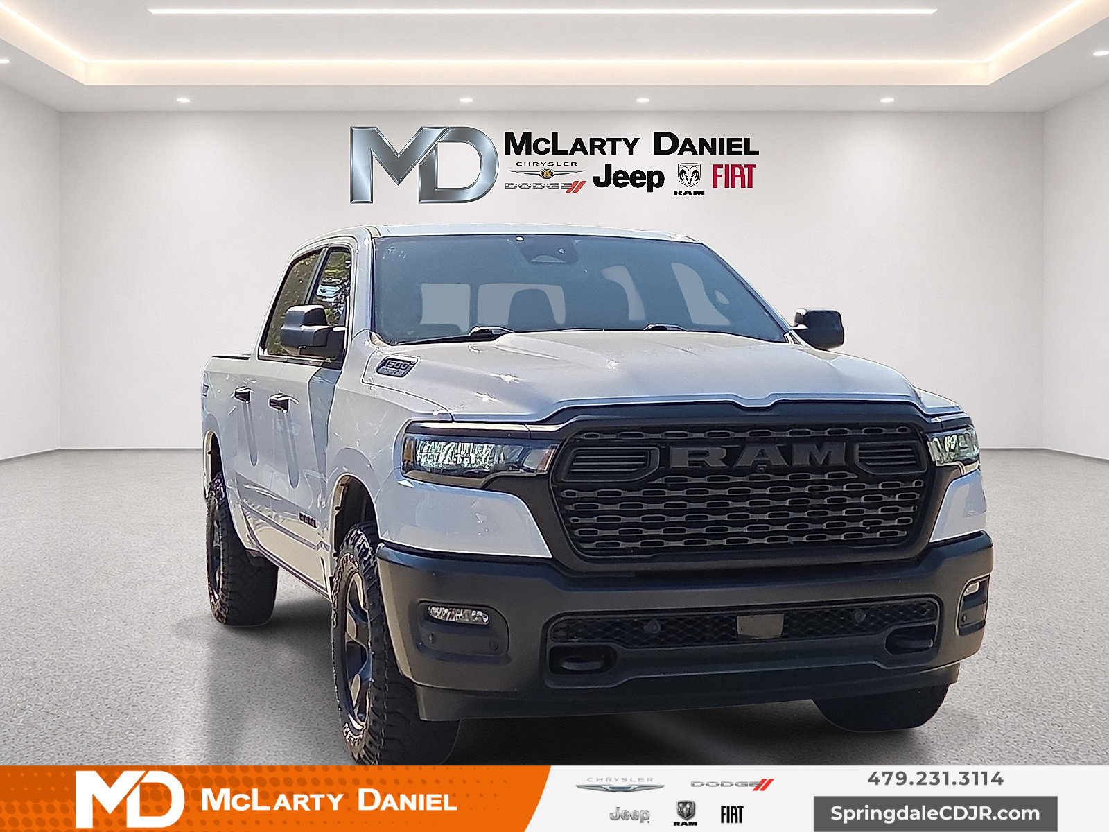 Used 2025 RAM 1500 Warlock AWD/4WD image 1
