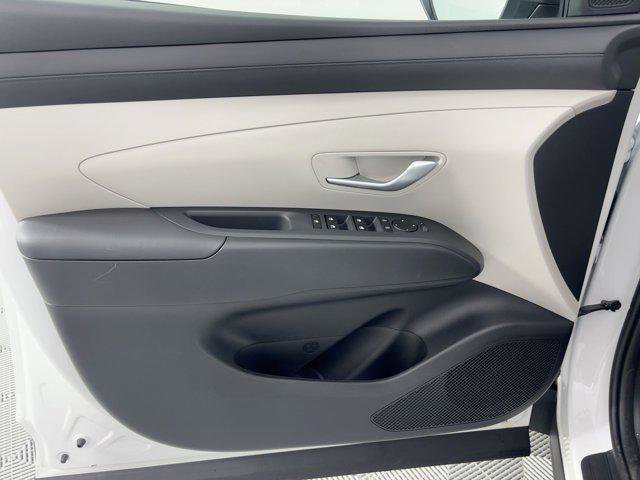 New 2026 Hyundai Tucson SEL image 13