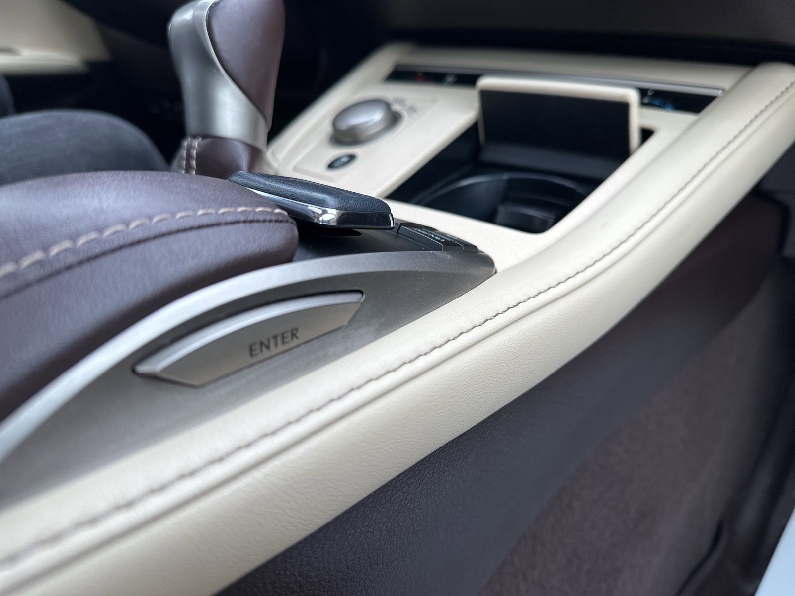 Used 2018 Lexus ES 350 w/ Navigation System Package image 72