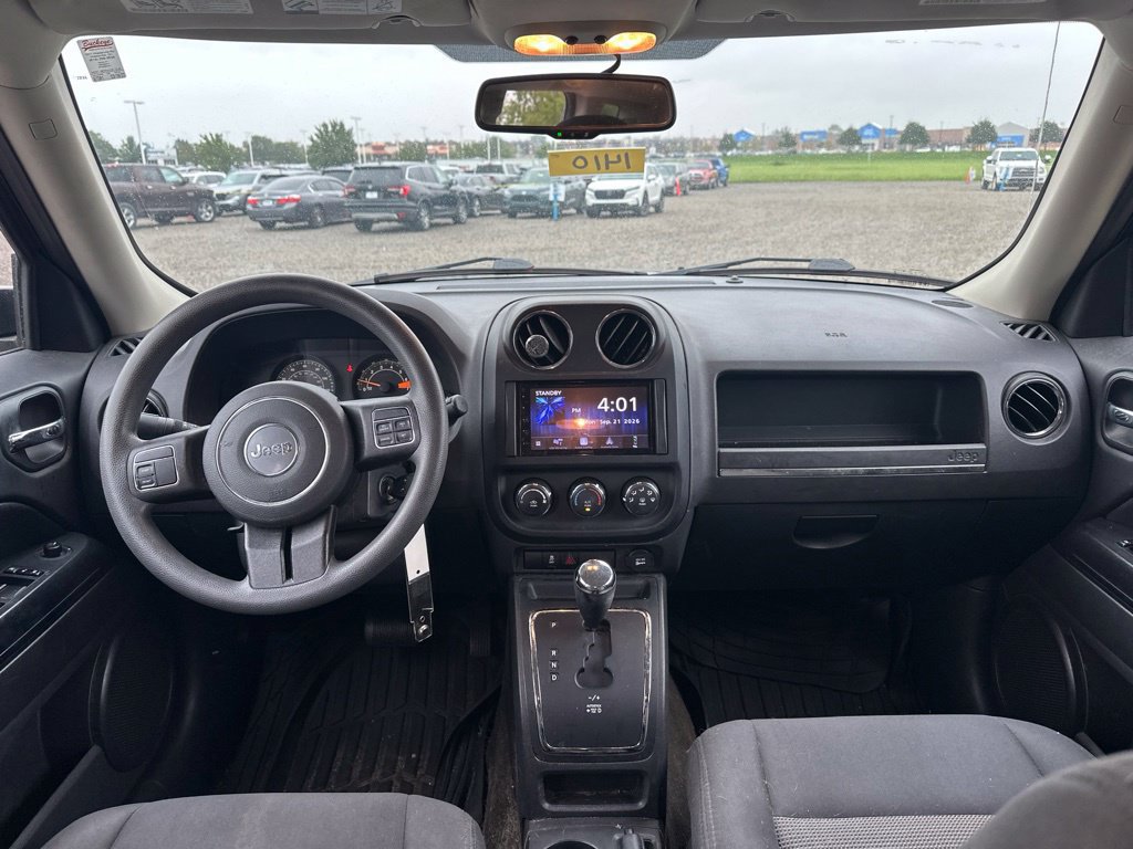 Used 2016 Jeep Patriot Sport w/ Power Value Group AWD/4WD image 17