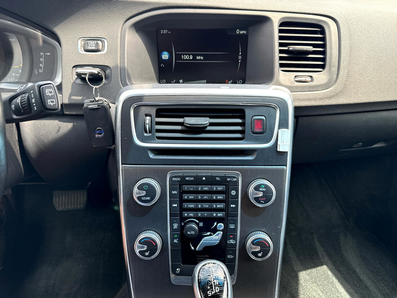 Used 2016 Volvo V60 T5 Premier image 21