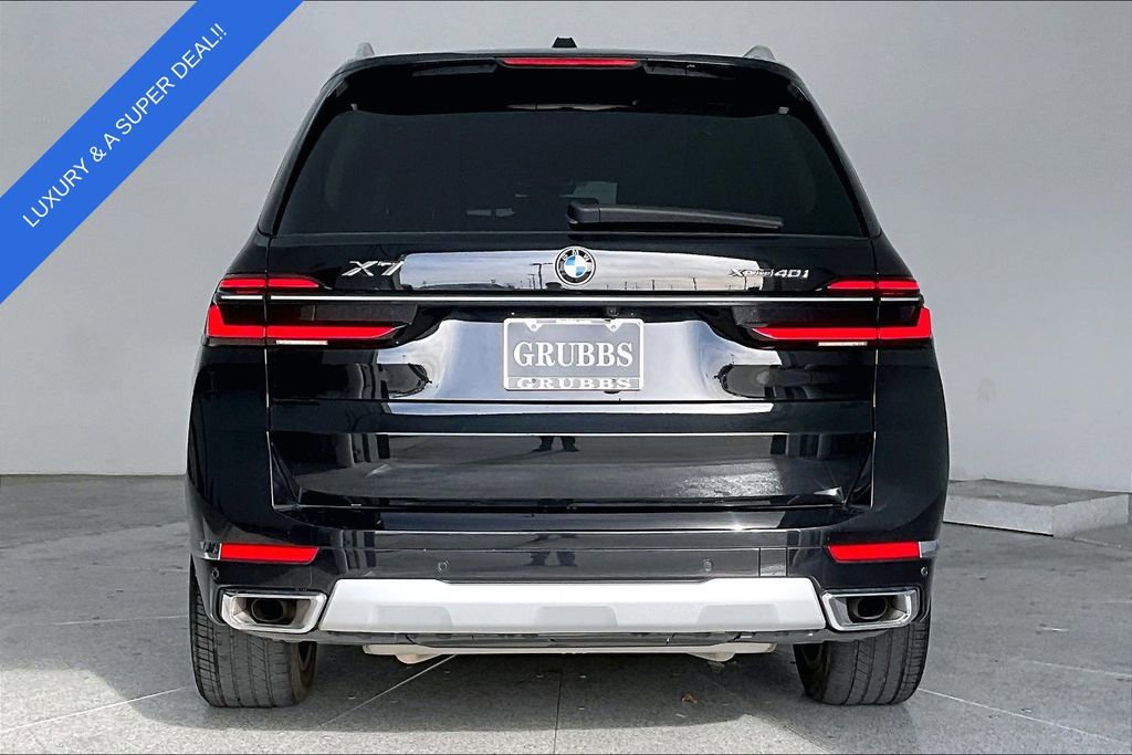 Used 2025 BMW X7 xDrive40i image 7