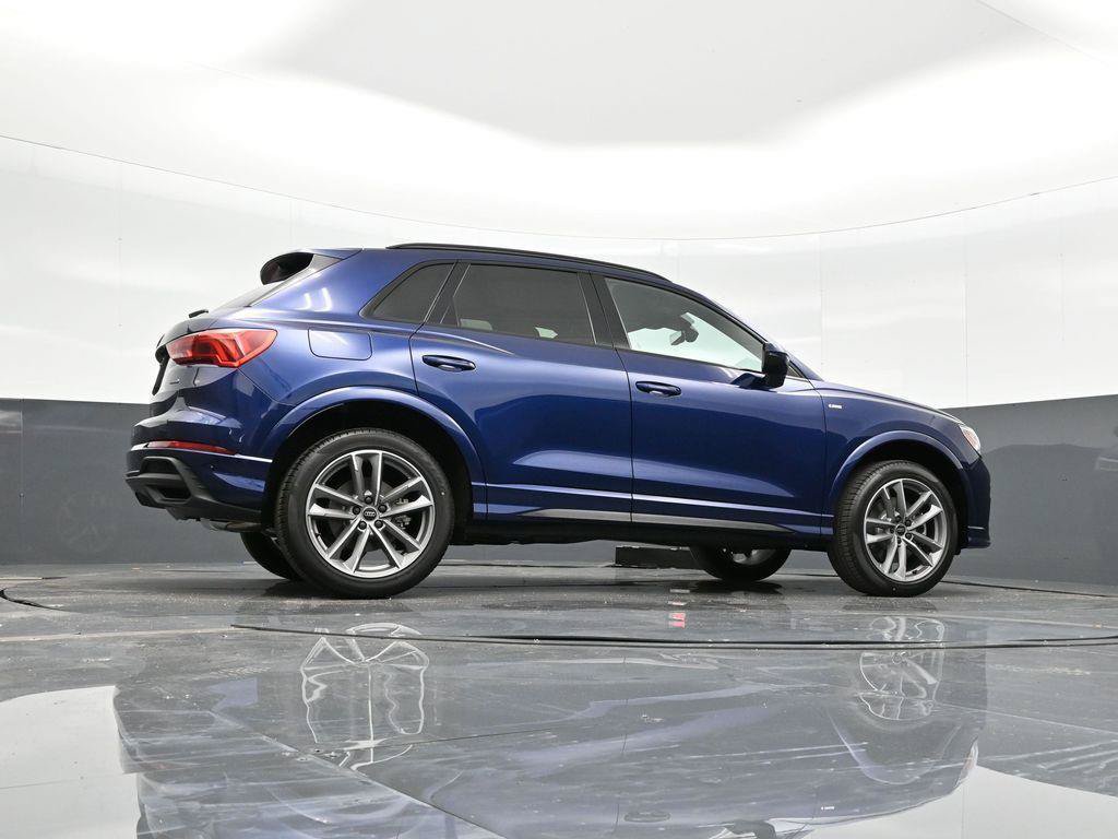 New 2025 Audi Q3 2.0T Premium AWD/4WD image 26