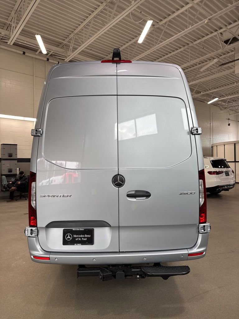 New 2026 Mercedes-Benz Sprinter 2500 image 5