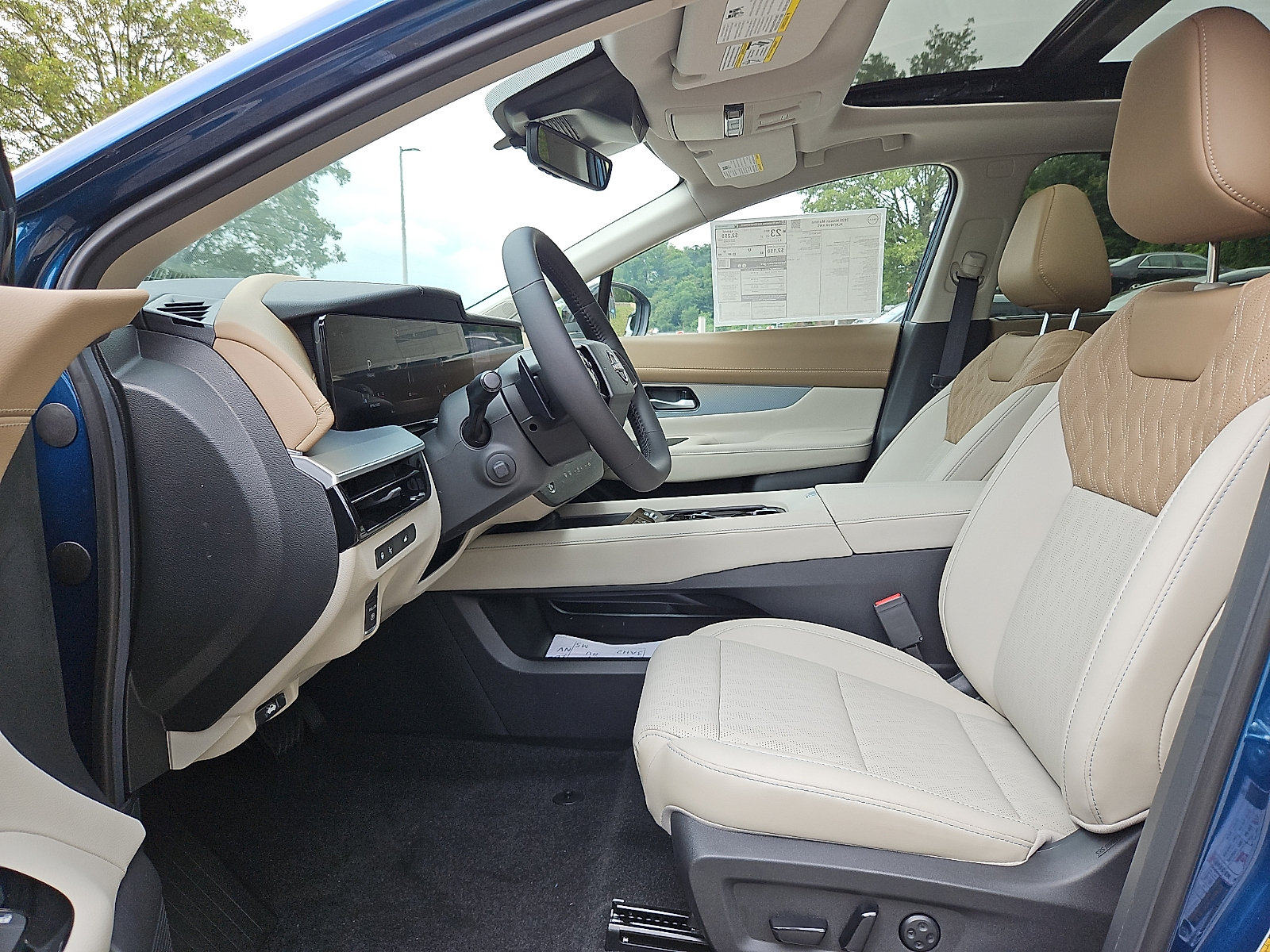 New 2026 Nissan Murano Platinum w/ Cargo Package AWD/4WD image 11