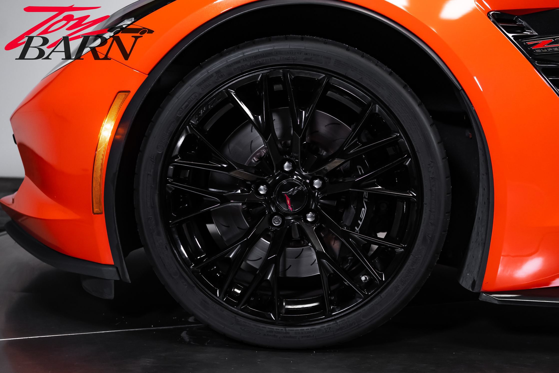 Used 2019 Chevrolet Corvette Z06 RWD image 23