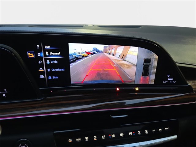 Used 2022 Cadillac Escalade Premium Luxury image 27