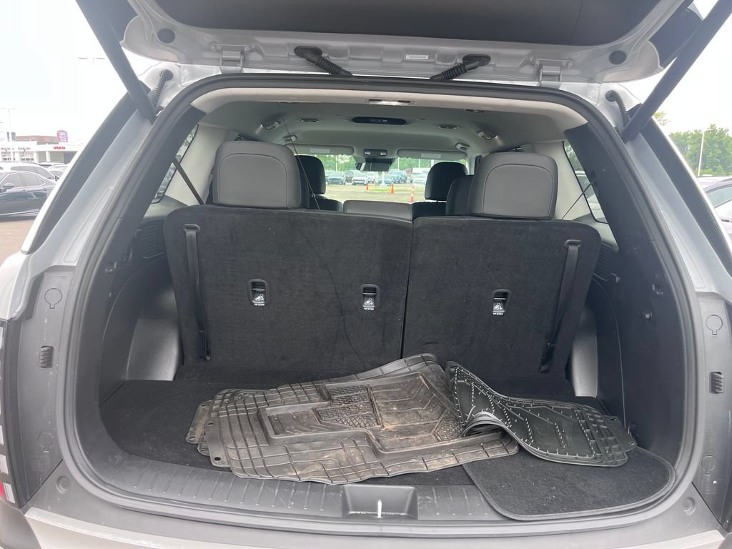 Used 2026 Hyundai Palisade SEL FWD image 23