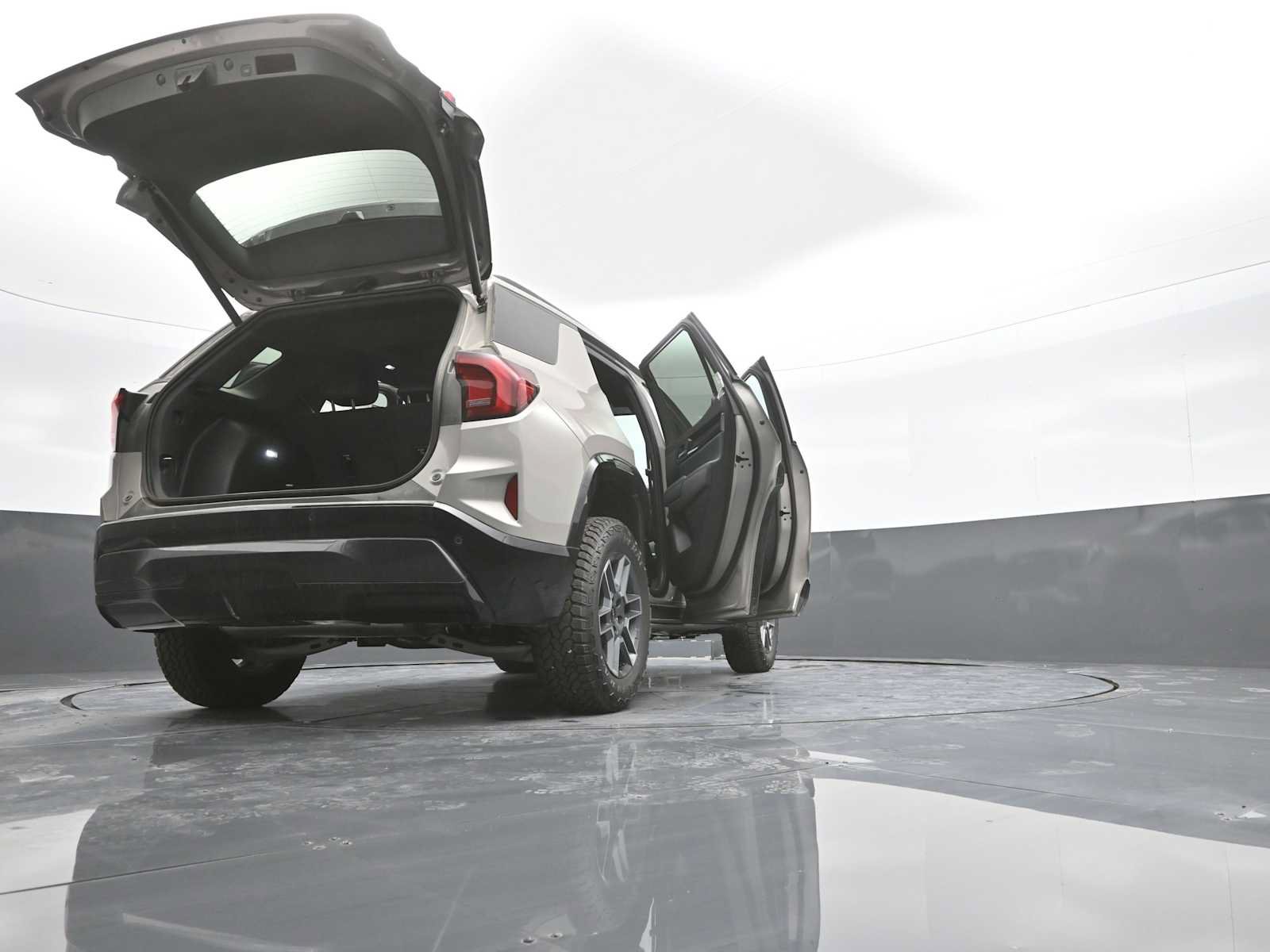 New 2026 GMC Terrain AT4 w/ Technology Package II AWD/4WD image 46