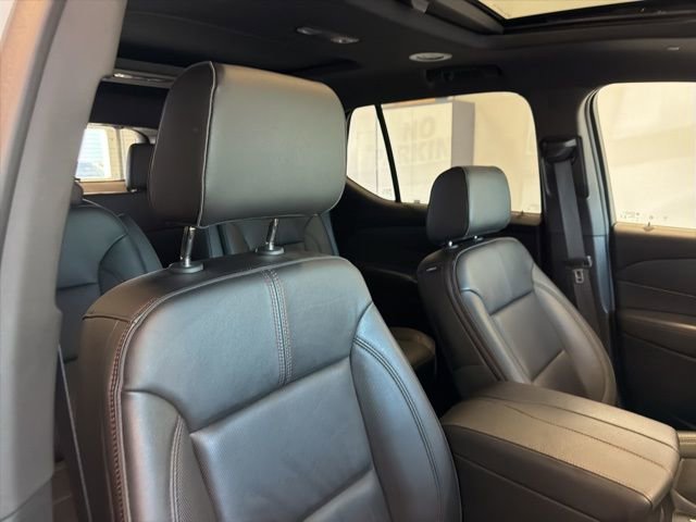 Used 2024 Chevrolet Traverse RS image 30