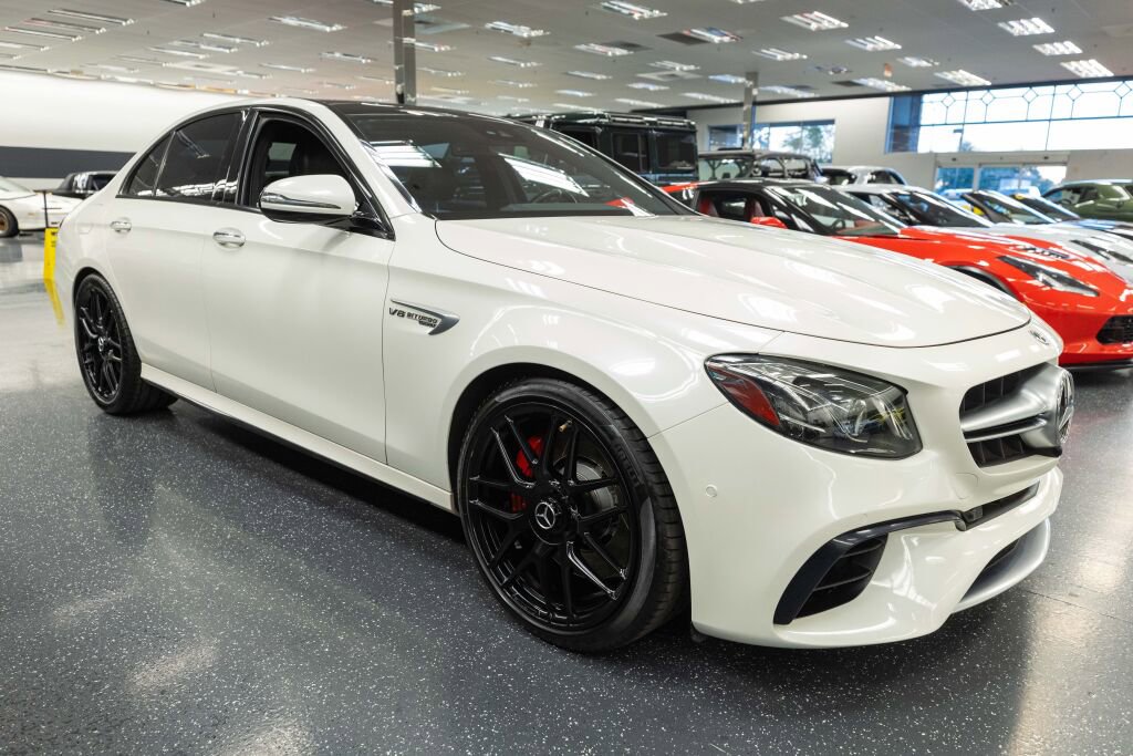 Used 2018 Mercedes-Benz E 63 AMG S w/ AMG Advanced Lighting Package image 4