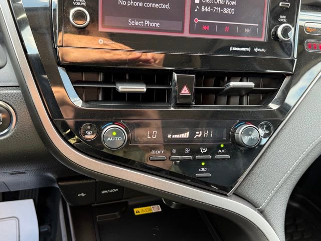 Used 2022 Toyota Camry XSE w/ Cold Weather Package image 20