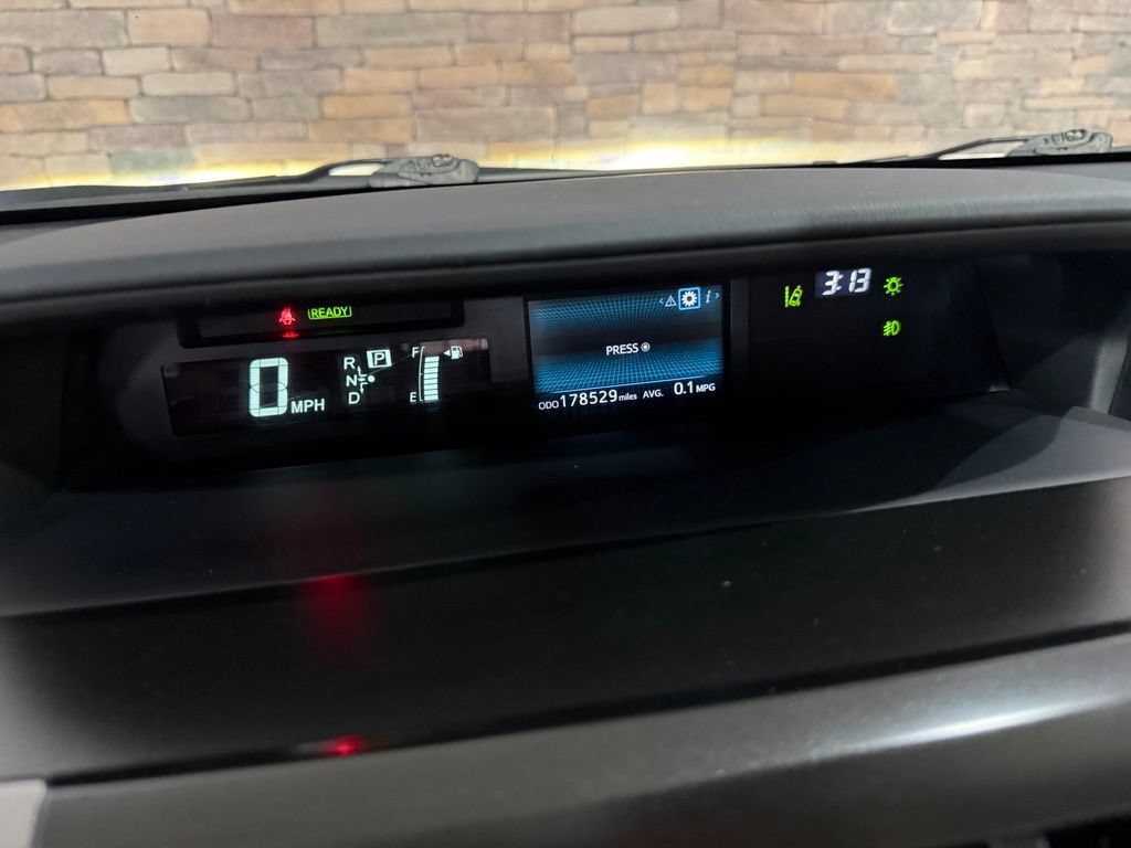 Used 2015 Toyota Prius V Five w/ Advanced Technology Package FWD image 35