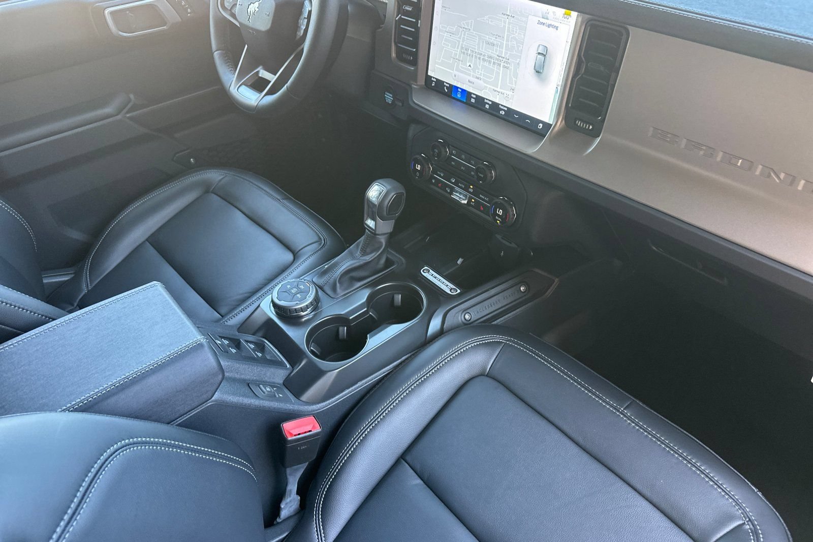 New 2026 Ford Bronco Outer Banks AWD/4WD image 16