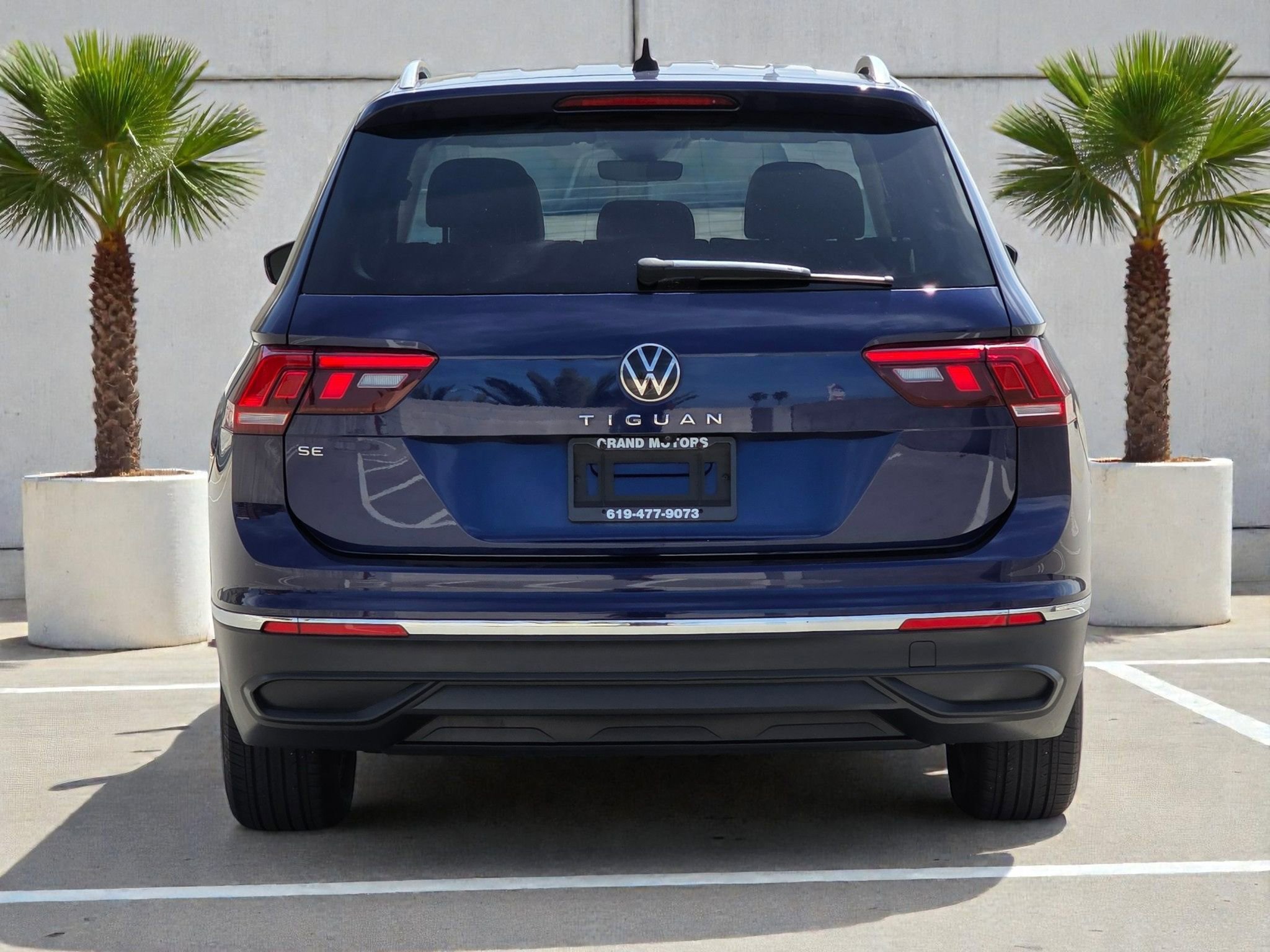 Used 2022 Volkswagen Tiguan SE FWD image 6