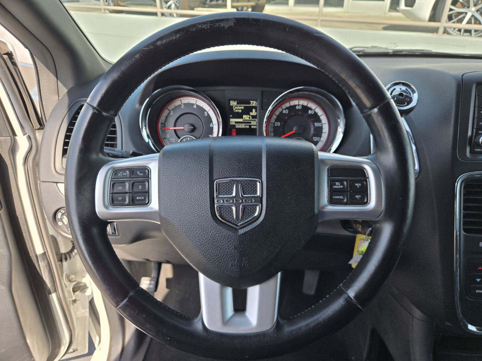 Used 2014 Dodge Grand Caravan R/T w/ Driver Convenience Group FWD image 12