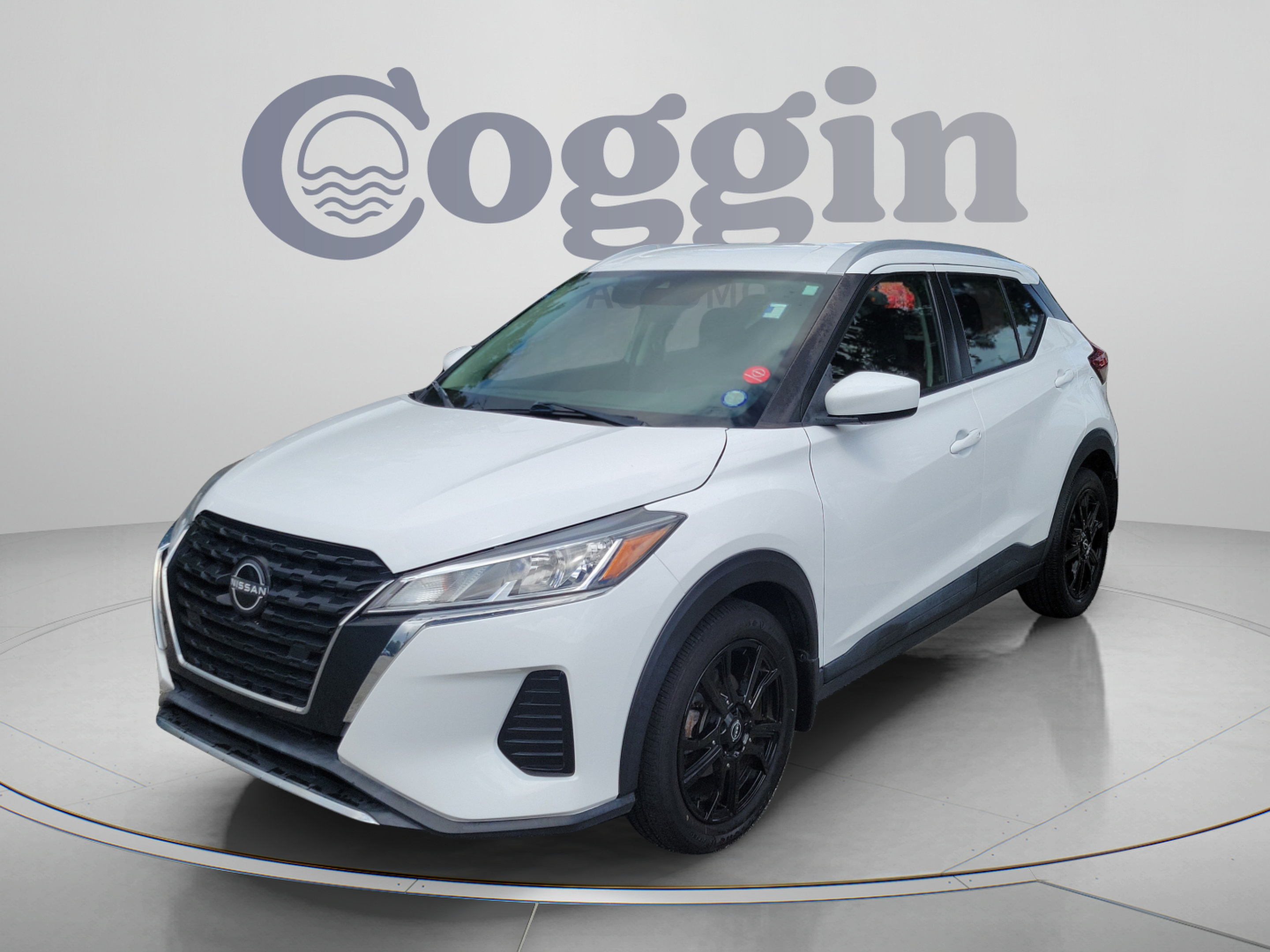 Certified 2022 Nissan Kicks SV