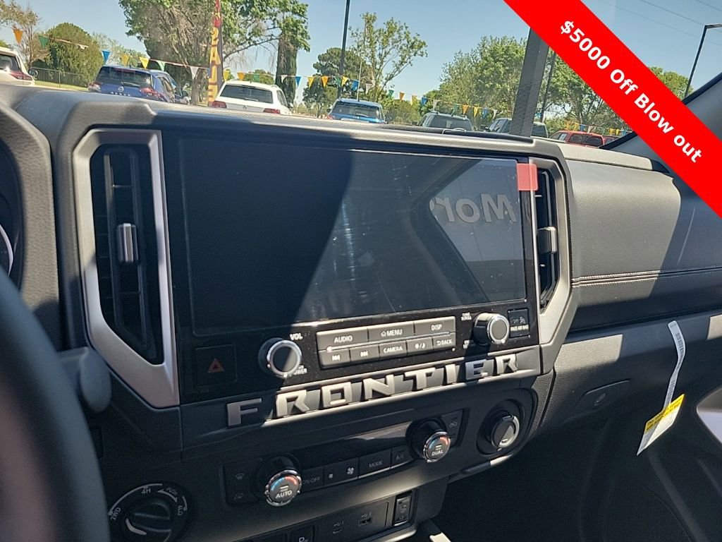 New 2025 Nissan Frontier SV w/ SV Convenience Package AWD/4WD image 24