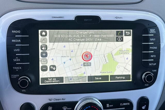 Used 2015 Kia Soul EV image 18