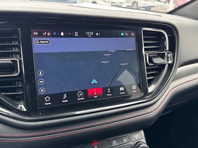 Used 2024 Dodge Durango GT image 37