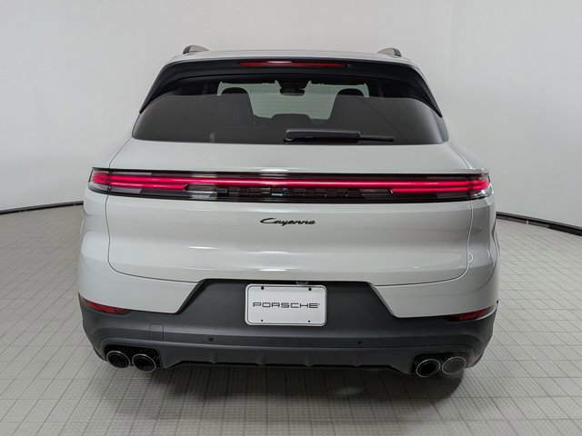 New 2026 Porsche Cayenne image 10