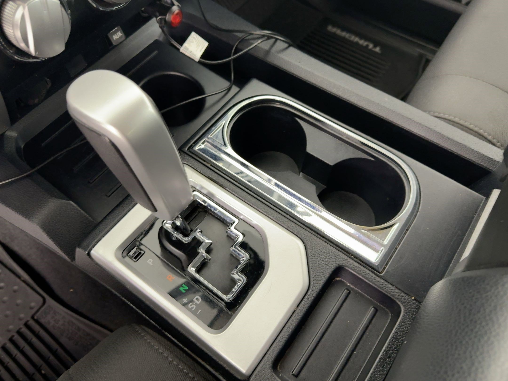 Used 2019 Toyota Tundra SR5 w/ SR5 Upgrade Package image 16