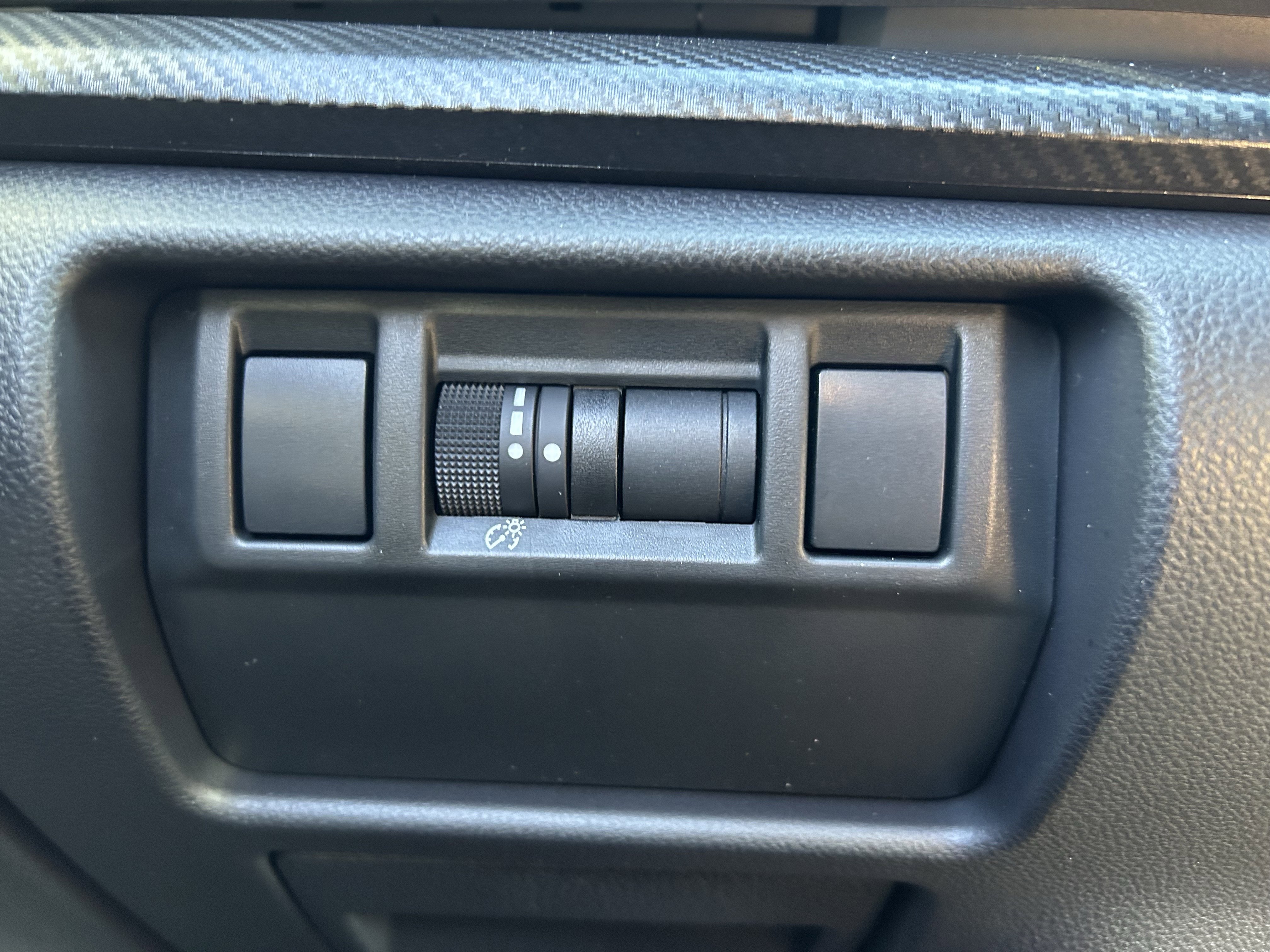 Certified 2025 Subaru Crosstrek 2.5i Sport image 18