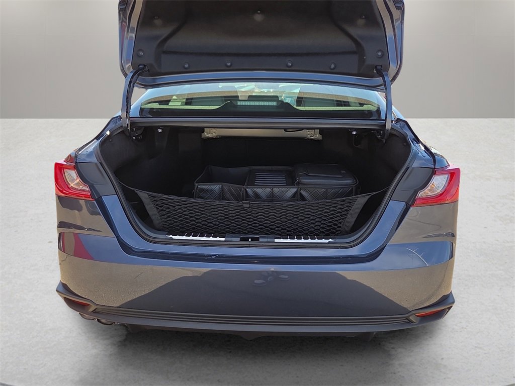 New 2026 Toyota Camry SE image 12