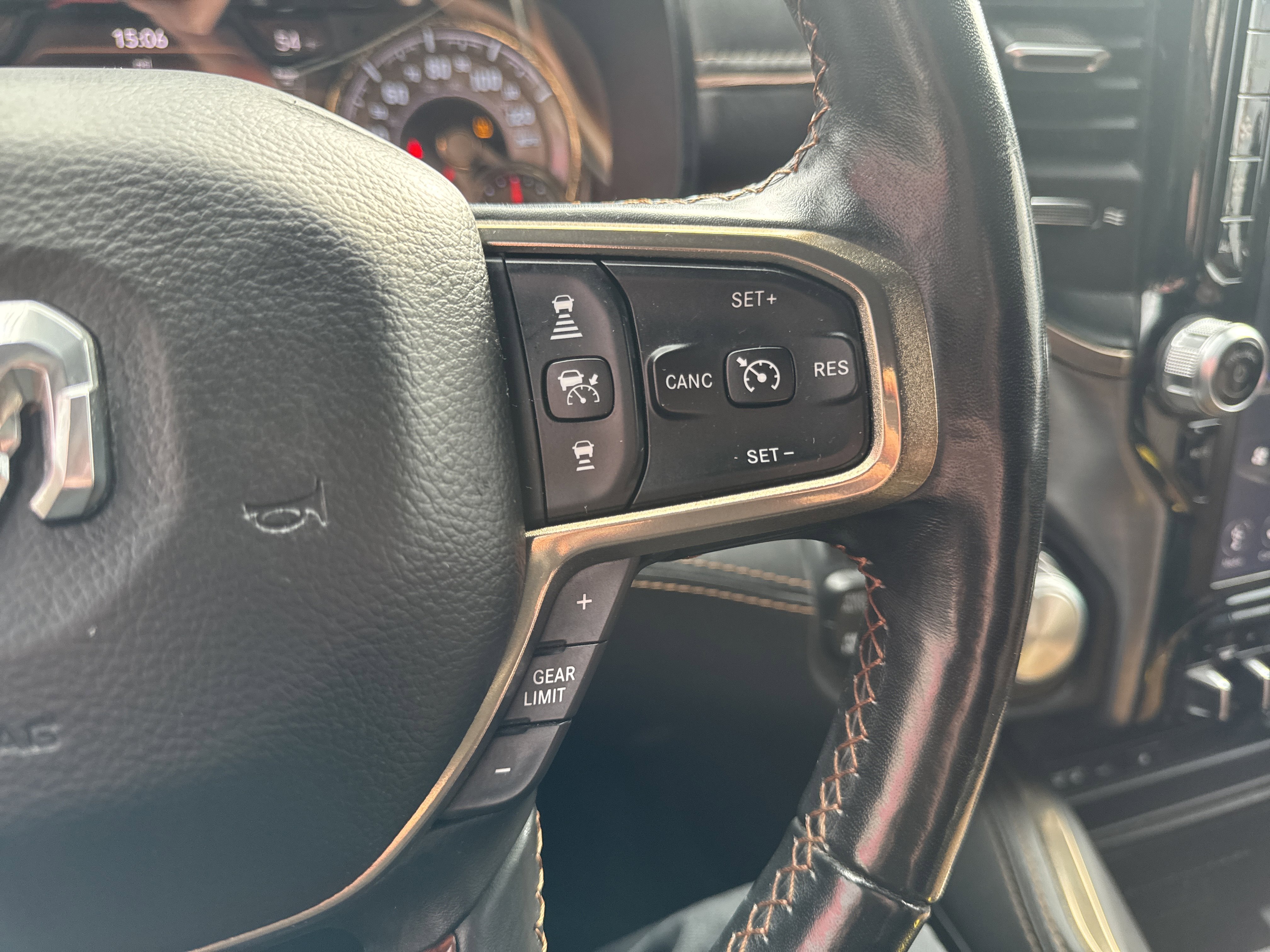 Used 2019 RAM 1500 Limited image 19