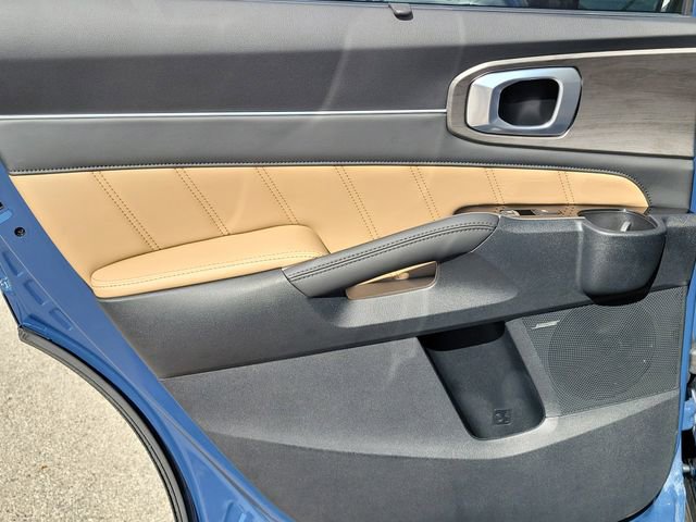 New 2026 Kia Sorento SX Prestige w/ Olive Brown Leather Package image 18