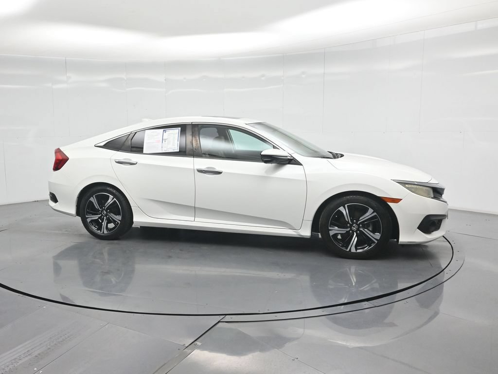 Used 2016 Honda Civic Touring image 22