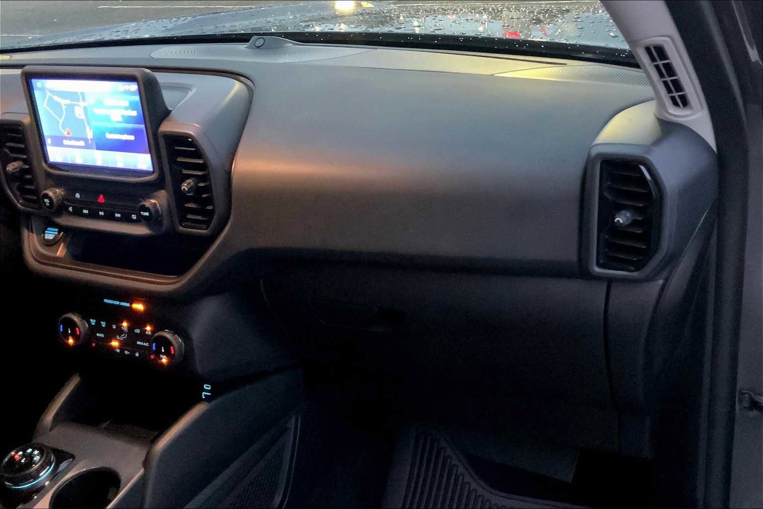 Used 2022 Ford Bronco Sport Outer Banks w/ Tech Package image 35