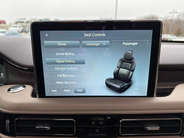 Used 2023 Lincoln Aviator Reserve w/ Equipment Group 201A image 38