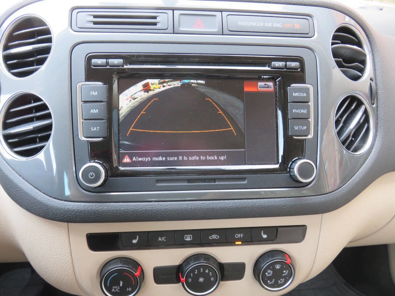 Used 2015 Volkswagen Tiguan S AWD/4WD image 19