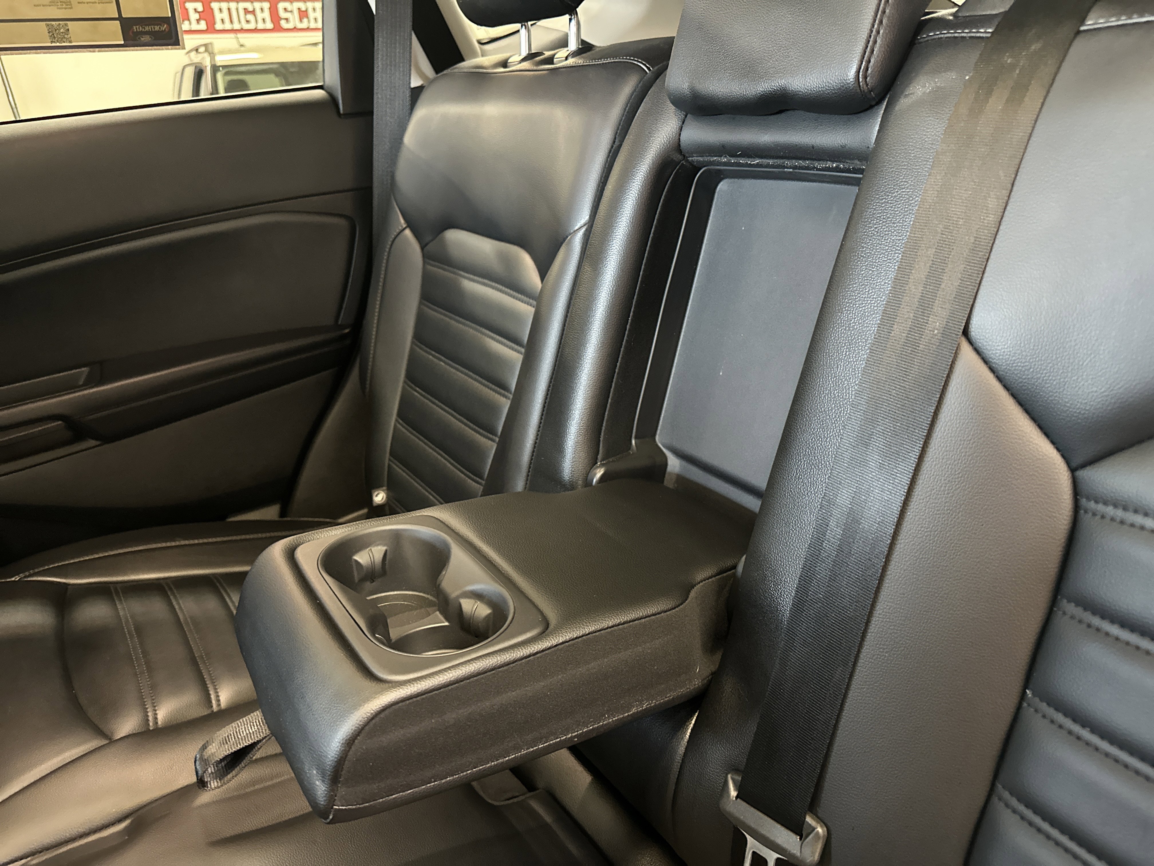 Used 2024 Ford Edge SEL w/ Convenience Package image 27