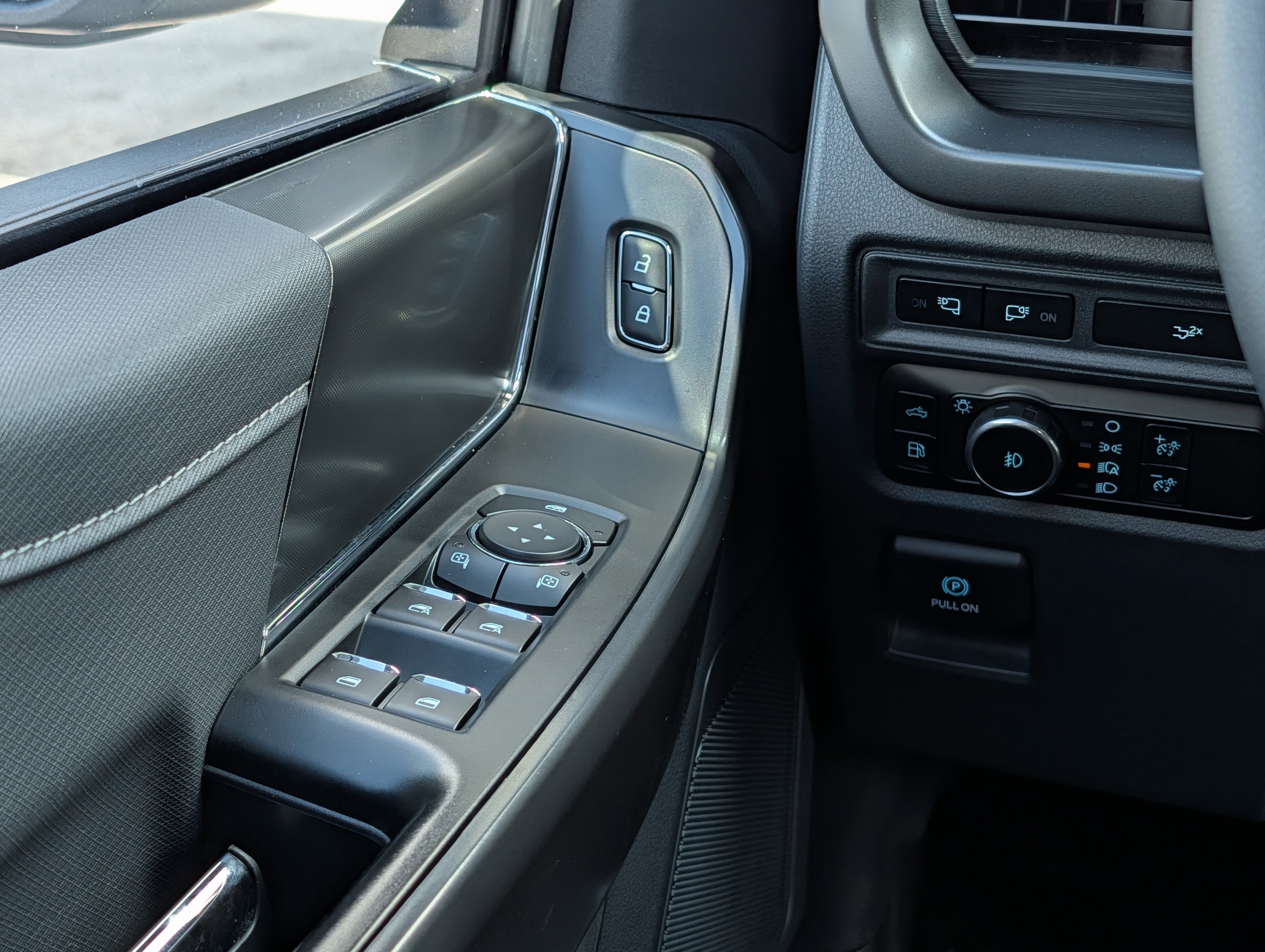 Certified 2024 Ford F150 XLT w/ Equipment Group 302A MID AWD/4WD image 29