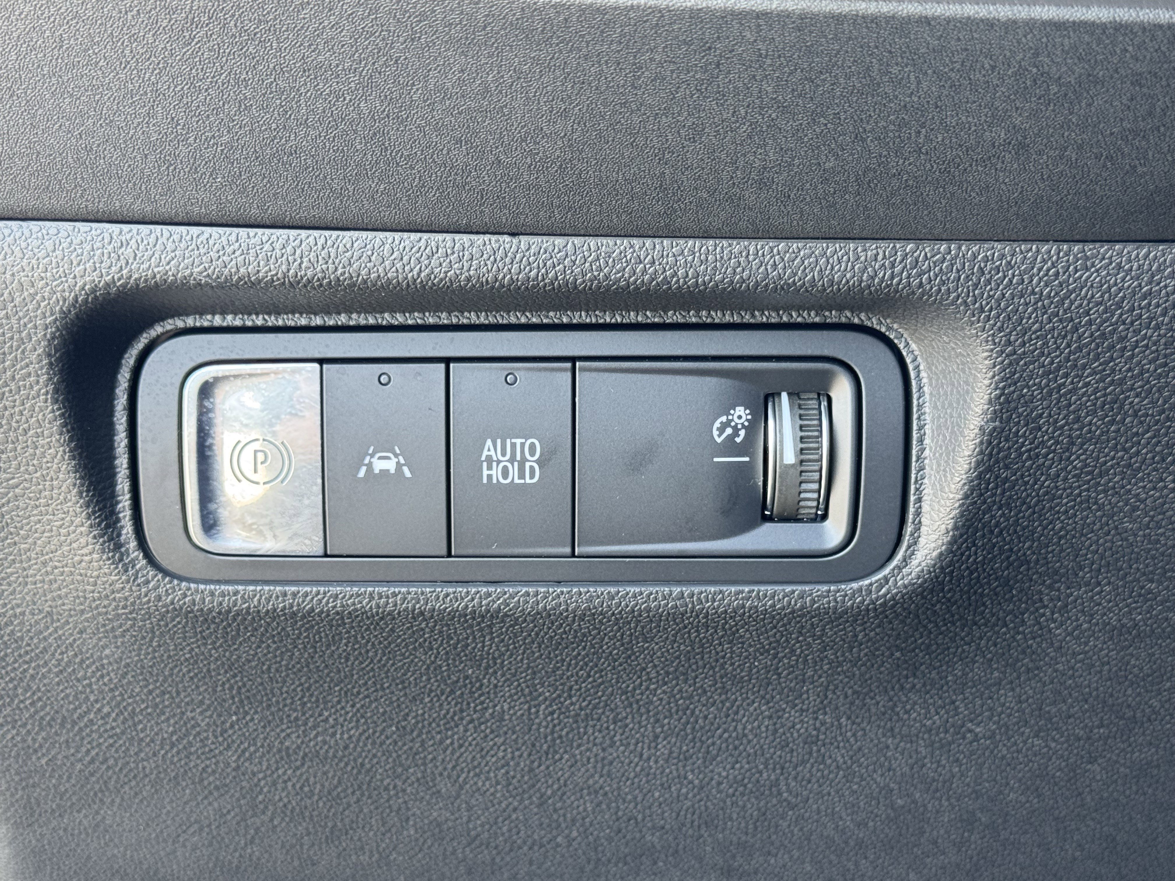 Used 2025 Honda Prologue EX image 25