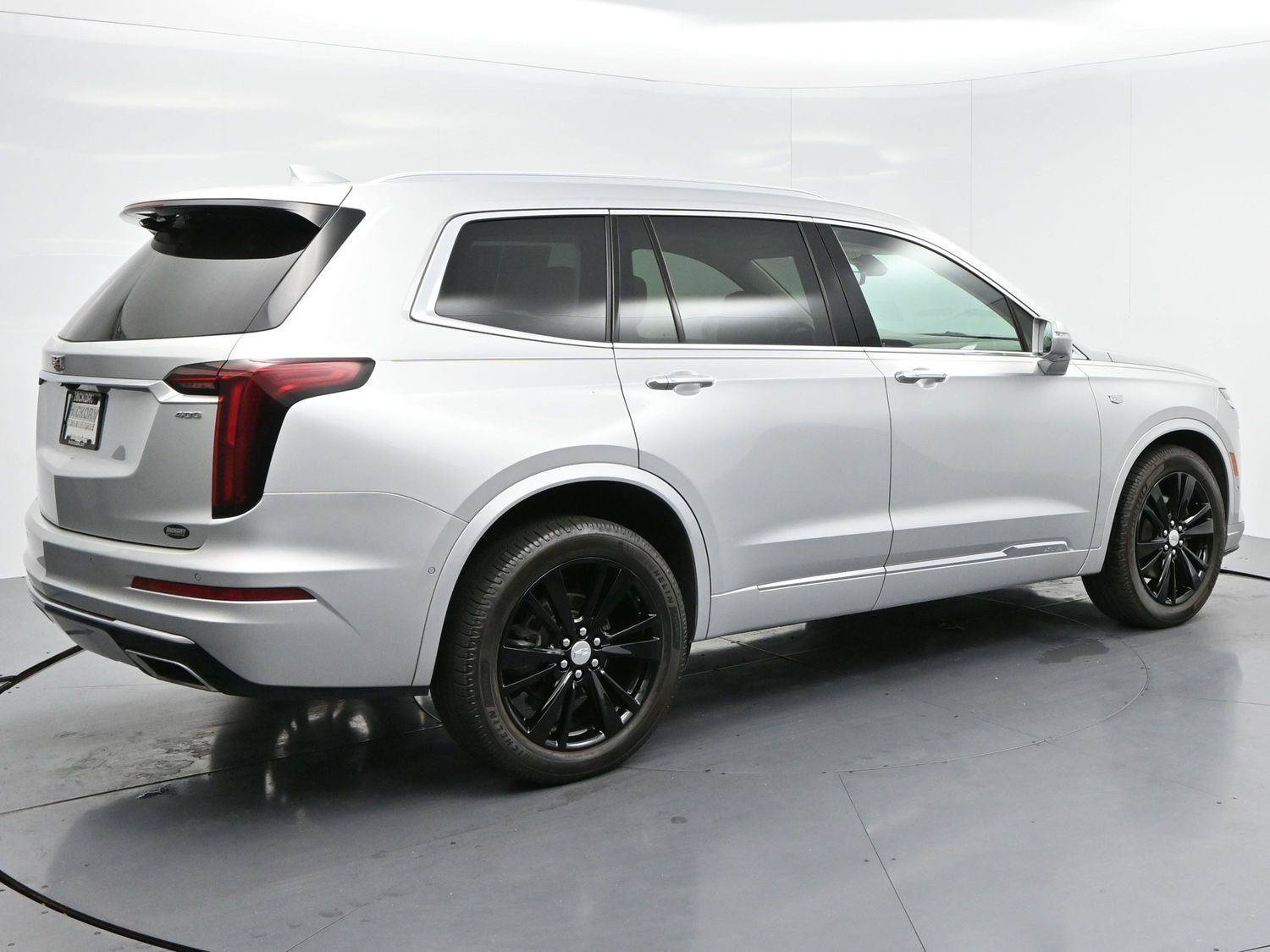 Used 2020 Cadillac XT6 Premium Luxury AWD/4WD image 7