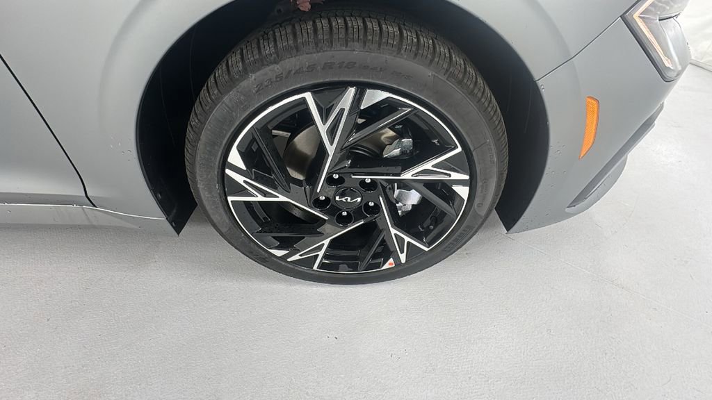 New 2026 Kia K5 GT-Line image 9