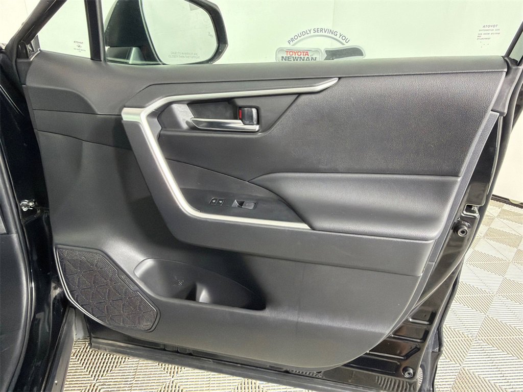 Used 2024 Toyota RAV4 XLE image 14