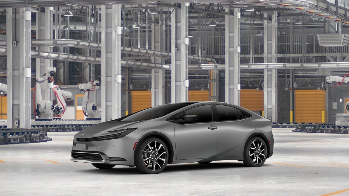 New 2026 Toyota Prius Plug-In Hybrid image 2