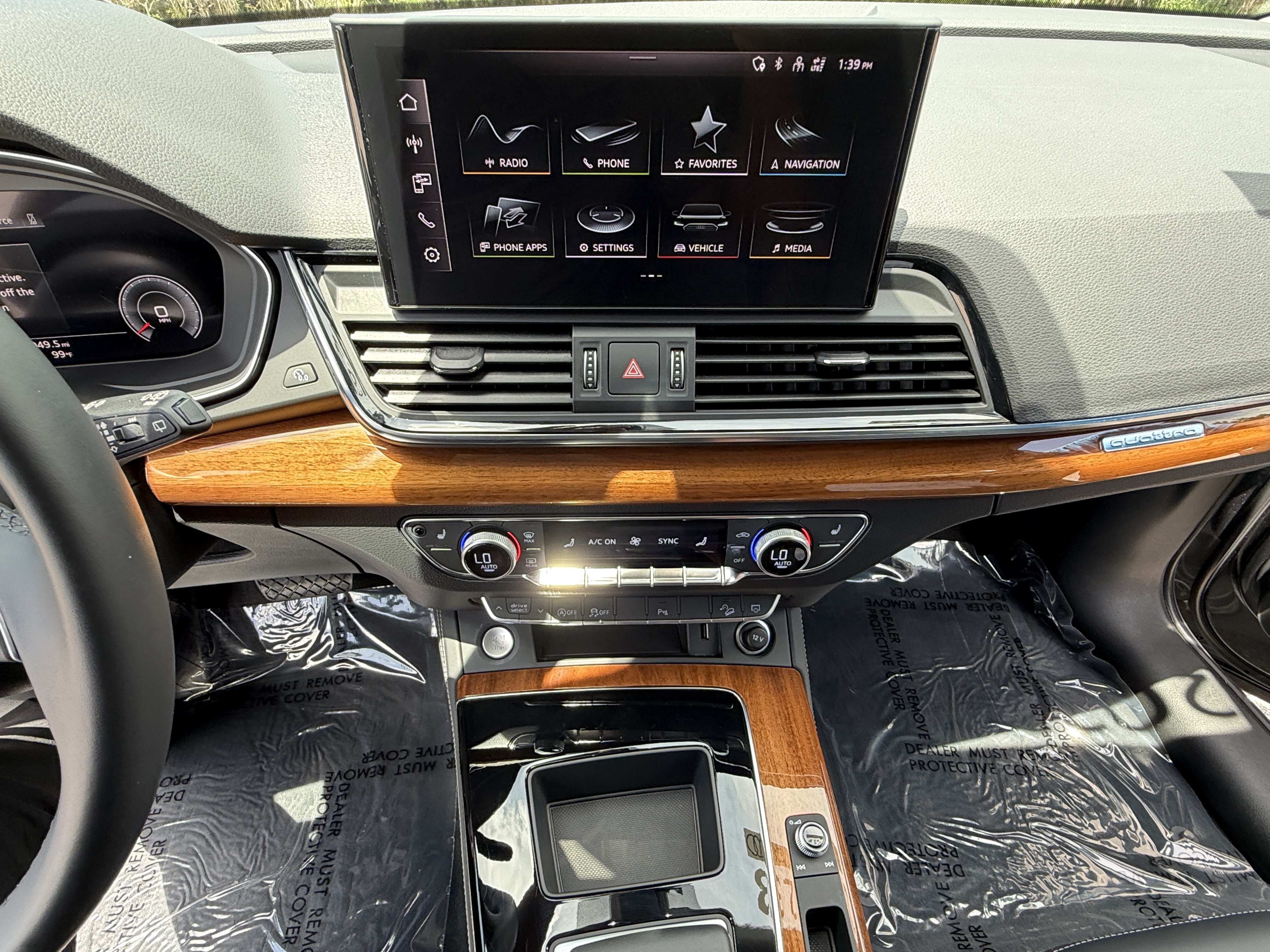 Used 2023 Audi Q5 2.0T Premium Plus w/ Premium Plus Package AWD/4WD image 19