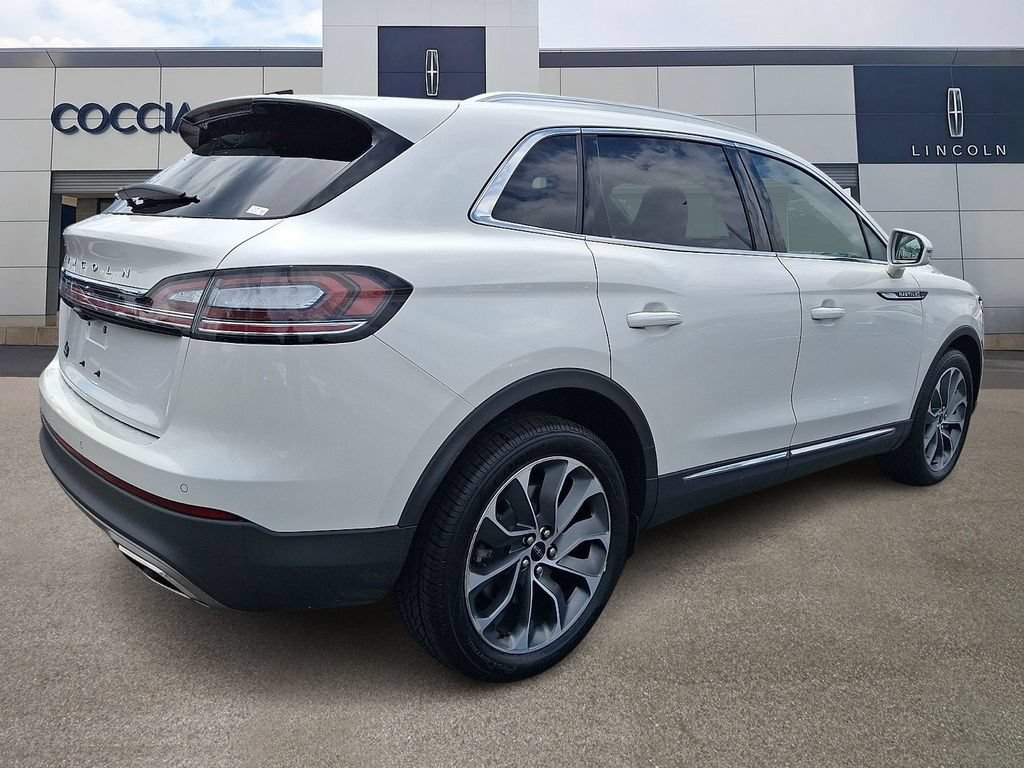 Certified 2023 Lincoln Nautilus Reserve AWD/4WD image 4