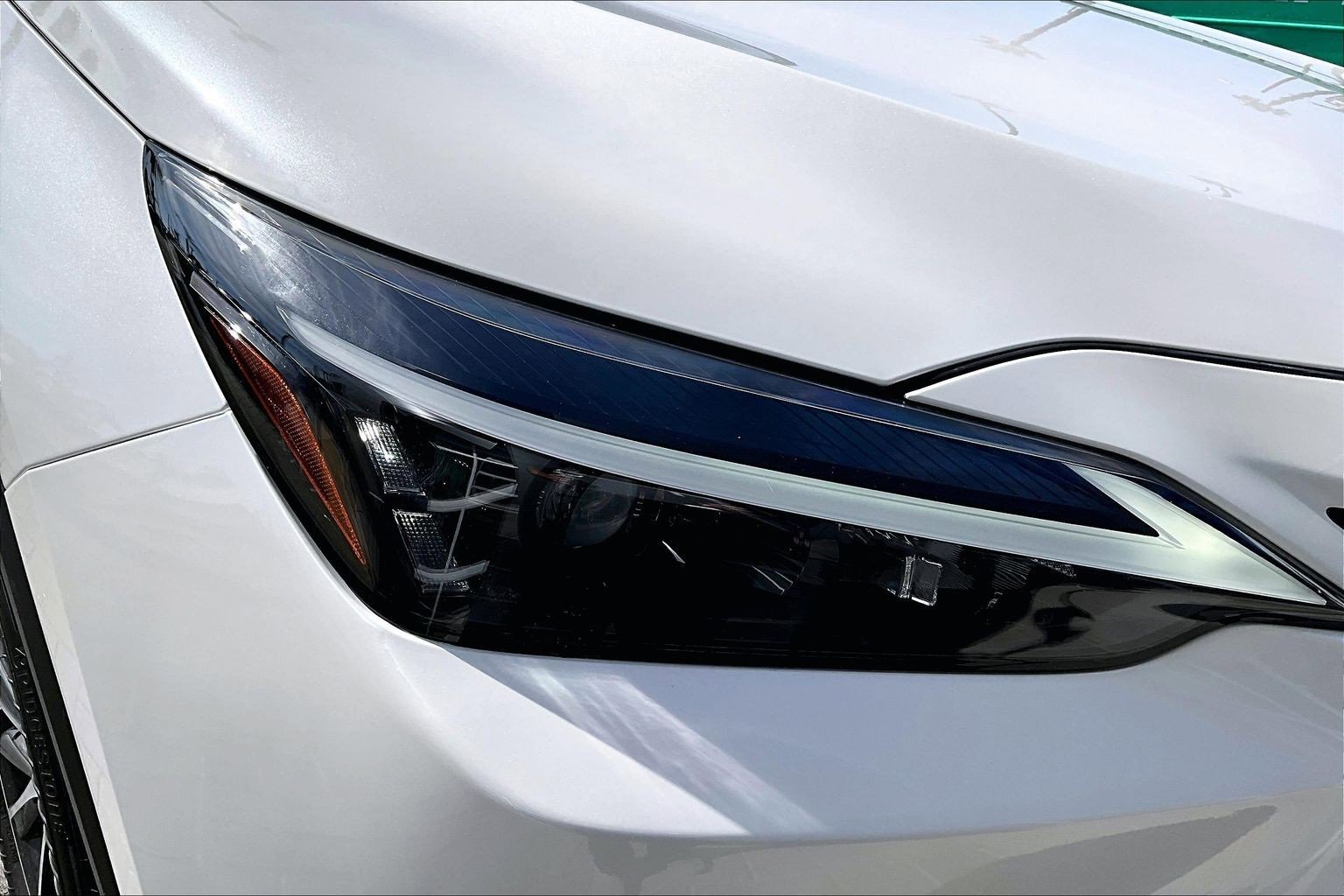 Used 2025 Lexus NX 350h 350h Premium image 28