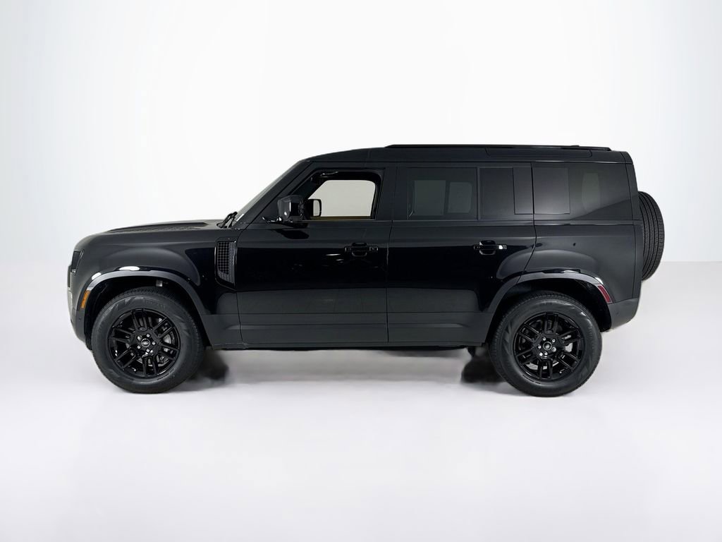 Used 2025 Land Rover Defender 110 S image 2