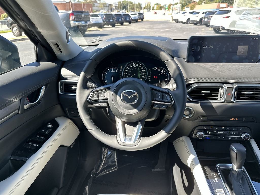 New 2025 MAZDA CX-5 AWD 2.5 S w/ Premium Plus Pkg image 14